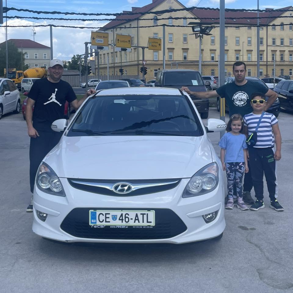 Zadovoljna stranka: Jasmin je izbral Hyundai i30