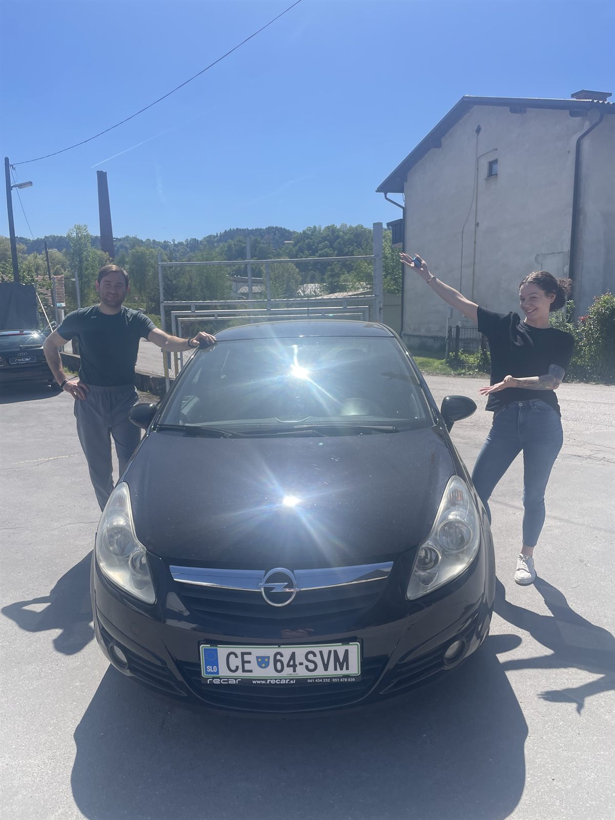 Zadovoljna stranka: Viktorija je izbrala Opel Corso
