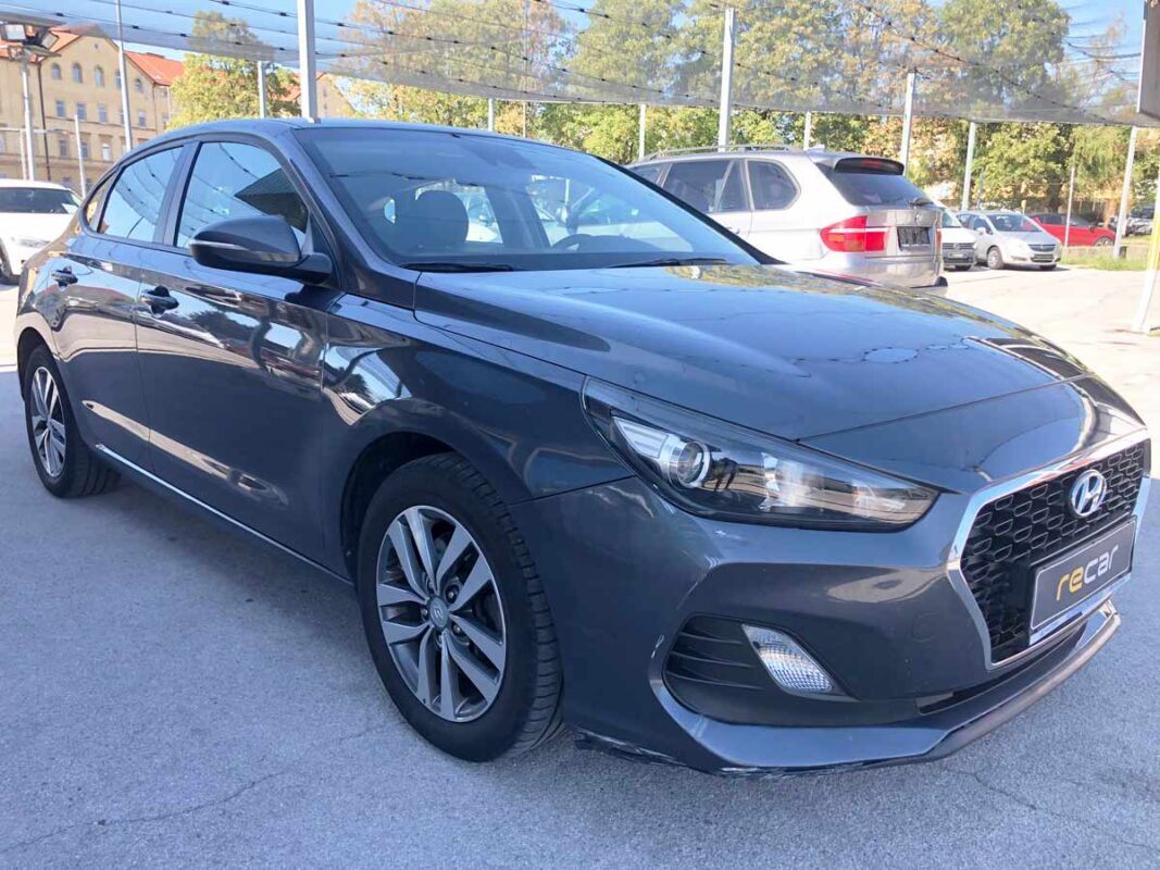 Hyundai i30 Fastback 1.0 T-GDI 2019